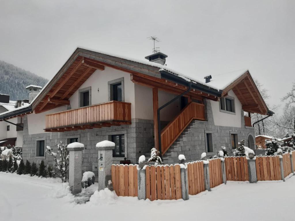 B&B Casa Il Sasso Пінцоло Екстер'єр фото